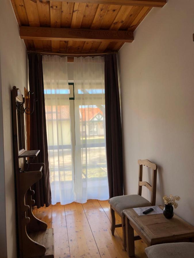 Ginti Panzio, Orseg Ξενοδοχείο Magyarszombatfa Εξωτερικό φωτογραφία